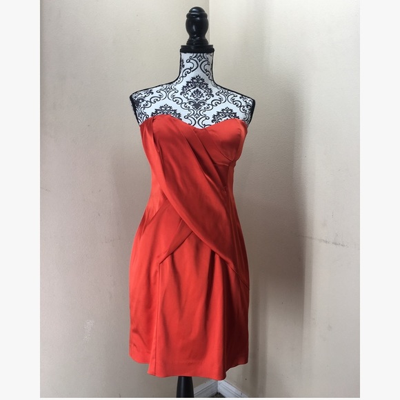 Marc By Marc Jacobs Dresses & Skirts - Marc New York slinky red strapless wrap dress